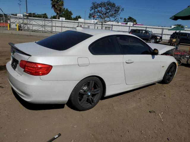 WBAKE3C51CE770554 - 2012 BMW 328 I WHITE photo 3