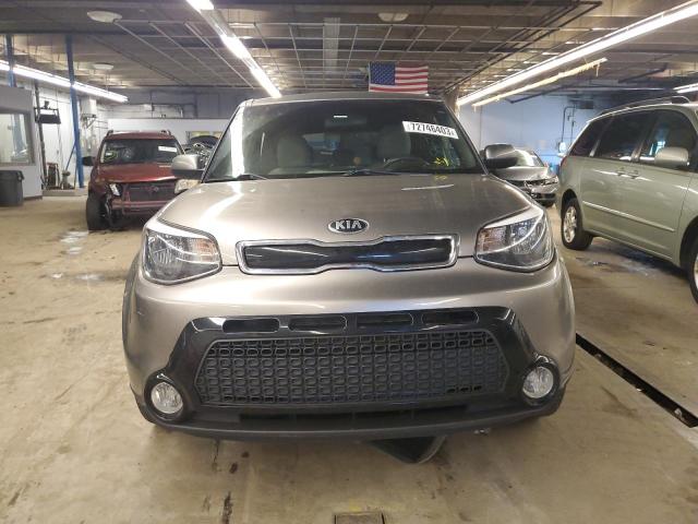 KNDJP3A56G7386971 - 2016 KIA SOUL + GRAY photo 5