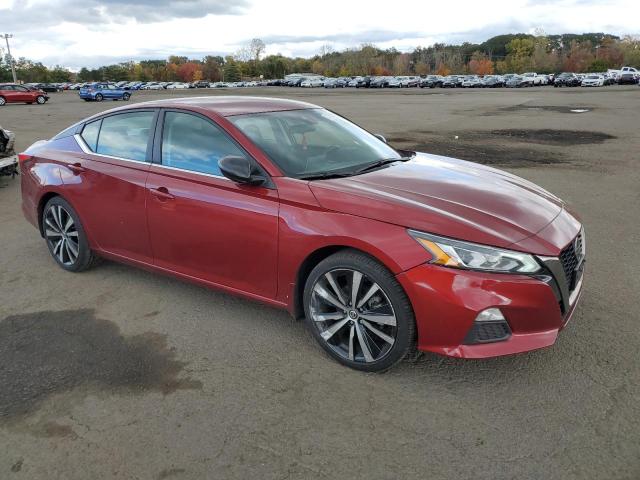 1N4BL4CV0MN384701 - 2021 NISSAN ALTIMA SR RED photo 4