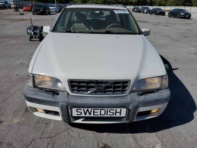 YV1LZ5644W2524169 - 1998 VOLVO V70 XC WHITE photo 5