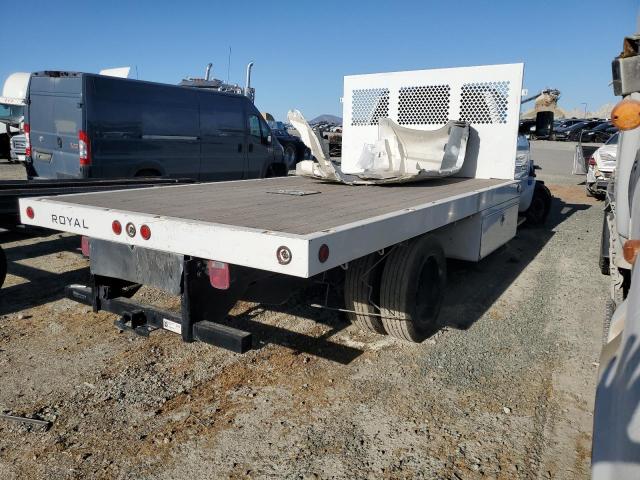 1HTKHPVK8MH302599 - 2021 CHEVROLET SILVERADO WHITE photo 3