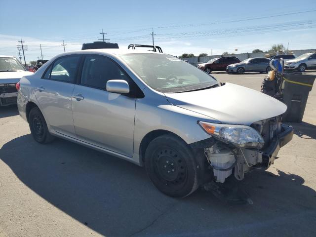 2T1BU4EE9CC821407 - 2012 TOYOTA COROLLA BASE SILVER photo 4