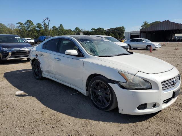 1N4AA5AP3AC848857 - 2010 NISSAN MAXIMA S WHITE photo 4