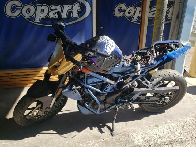 MD2JPJ408MC267496 - 2021 KTM 390 DUKE BLUE photo 2