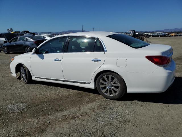 4T1BK3DB2BU401332 - 2011 TOYOTA AVALON BASE 白色 照片 2