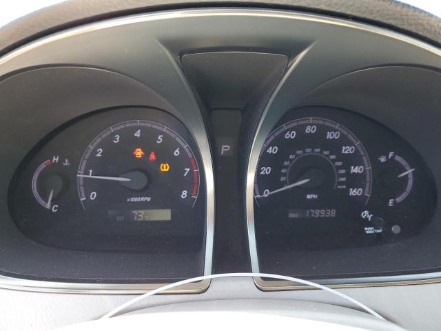 4T1BK3DB2BU401332 - 2011 TOYOTA AVALON BASE 白色 照片 9