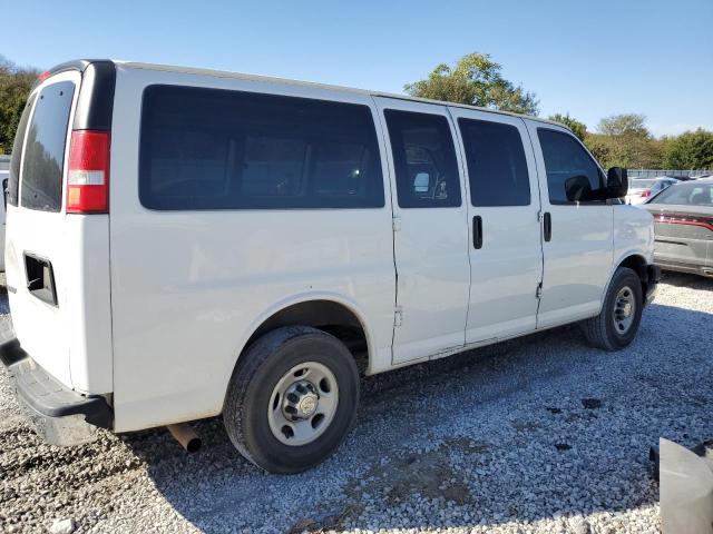 1GBWGRFA8E1192722 - 2014 CHEVROLET EXPRESS G2 LT WHITE photo 3