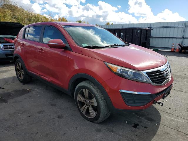 KNDPB3A29C7257003 - 2012 KIA SPORTAGE BASE RED photo 4