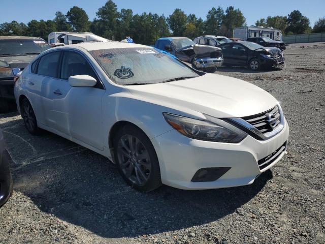 1N4AL3AP7JC216992 - 2018 NISSAN ALTIMA 2.5 WHITE photo 4