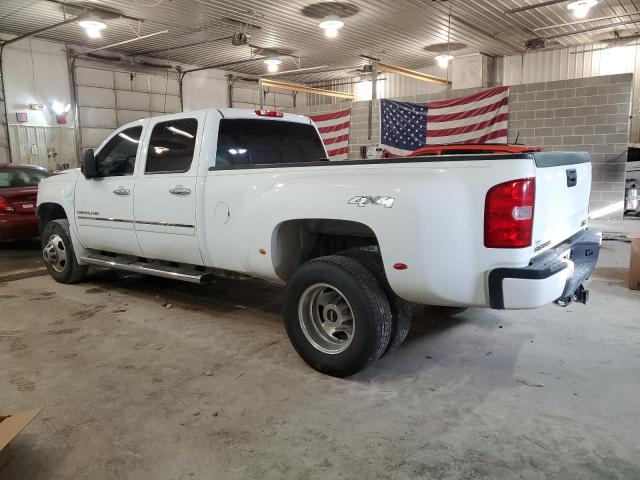 1GT426C8XCF146648 - 2012 GMC SIERRA K3500 DENALI WHITE photo 2