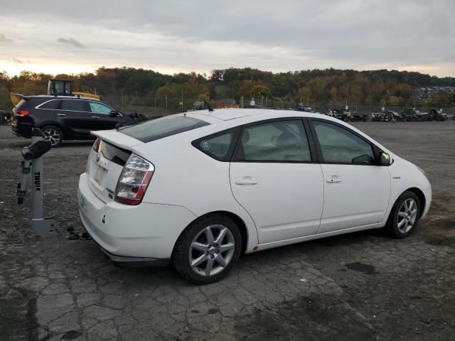 JTDKB20U283325101 - 2008 TOYOTA PRIUS WHITE photo 3