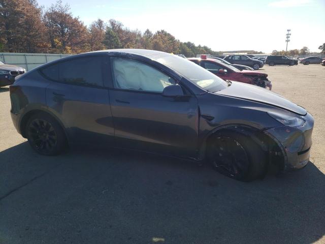 5YJYGDEE9LF048919 - 2020 TESLA MODEL Y GRAY photo 4