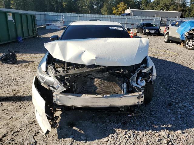 1N4AA6AP1HC430636 - 2017 NISSAN MAXIMA 3.5S WHITE photo 5