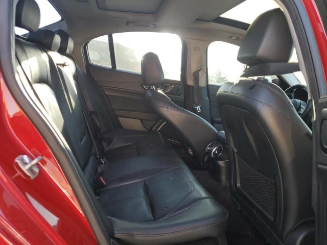 ZARFAEDN1J7589312 - 2018 ALFA ROMEO GIULIA Q4 红色 照片 10