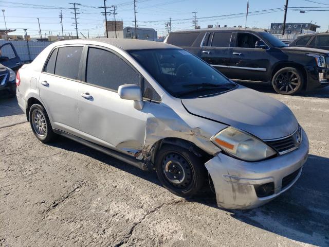 3N1BC11E49L447269 - 2009 NISSAN VERSA S SILVER photo 4