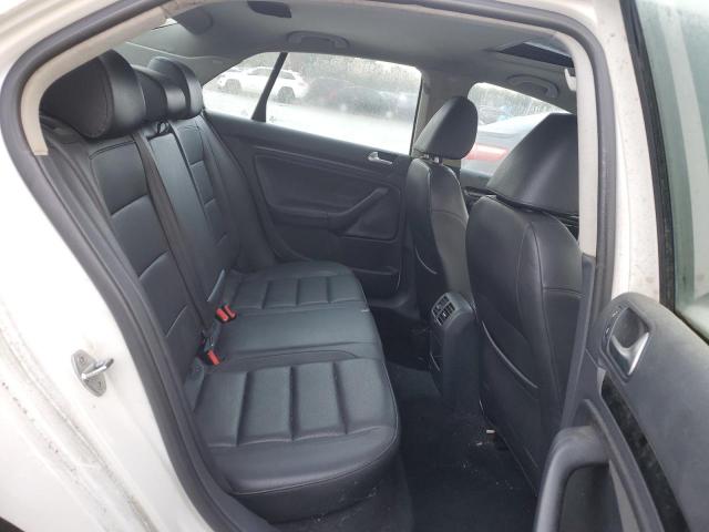 3VWRA7AJ9AM046846 - 2010 VOLKSWAGEN JETTA WOLFSBURG 白色 照片 10