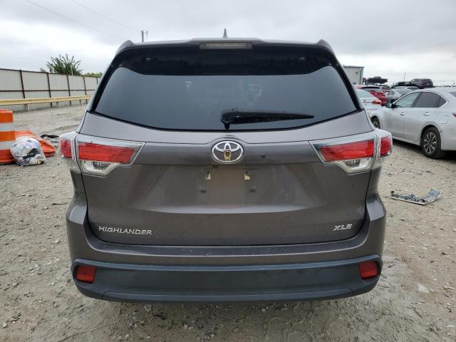 5TDKKRFH8GS501813 - 2016 TOYOTA HIGHLANDER XLE GRAY photo 6