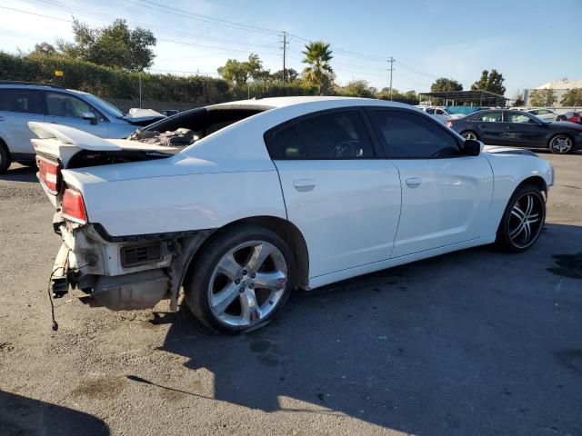 2C3CDXHG4EH140054 - 2014 DODGE CHARGER SXT WHITE photo 3