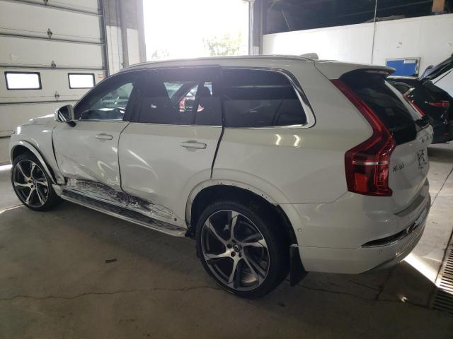 YV4A221L4N1833009 - 2022 VOLVO XC90 T6 INSCRIPTION WHITE photo 2