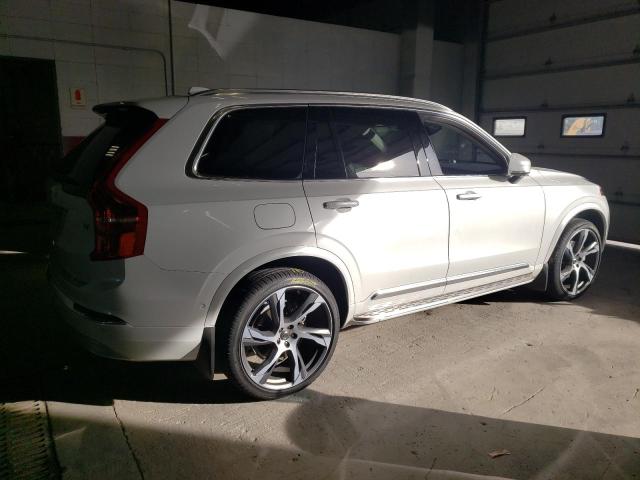 YV4A221L4N1833009 - 2022 VOLVO XC90 T6 INSCRIPTION WHITE photo 3