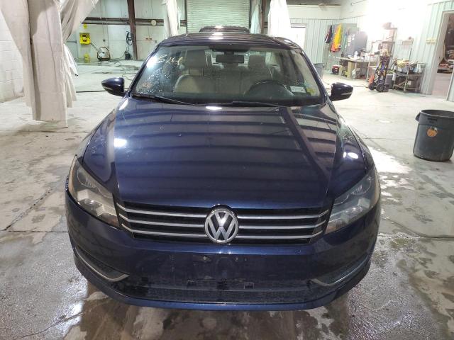 1VWBP7A35DC112722 - 2013 VOLKSWAGEN PASSAT SE BLUE photo 5