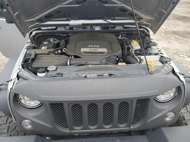 1C4BJWDG4HL719794 - 2017 JEEP WRANGLER U SPORT Srebrny zdjęcie 11