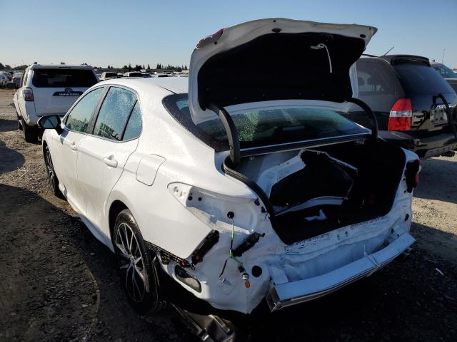 4T1G11AKXPU814219 - 2023 TOYOTA CAMRY SE NIGHT SHADE WHITE photo 2