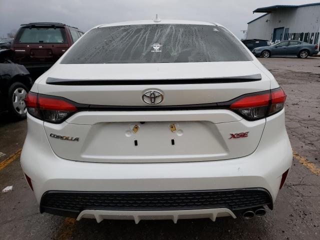 JTDT4MCE8MJ061726 - 2021 TOYOTA COROLLA XSE WHITE photo 6