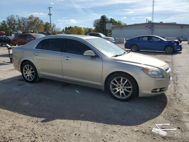 1G1ZE5E72BF239943 - 2011 CHEVROLET MALIBU LTZ ოქროსფერი ფოტო 4