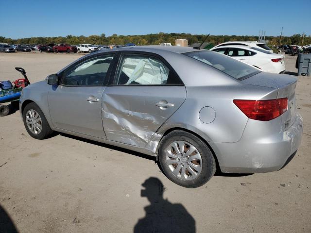 KNAFU4A24A5806835 - 2010 KIA FORTE EX SILVER photo 2