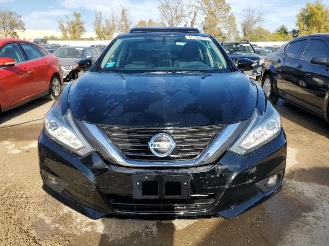 1N4AL3AP6HC164121 - 2017 NISSAN ALTIMA SV 2.5 BLACK photo 5