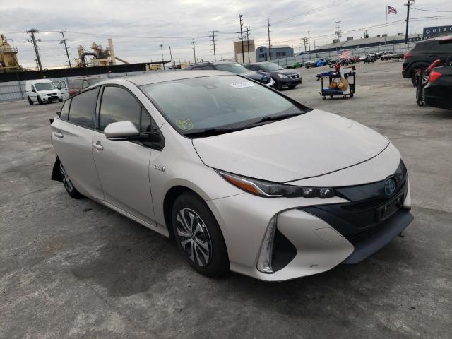 JTDKARFP0L3132581 - 2020 TOYOTA PRIUS PRIM LE TAN photo 4