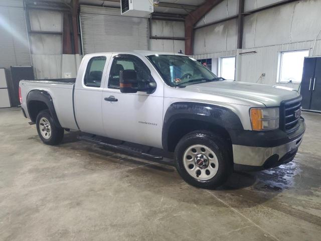 1GTR2TEA9CZ286497 - 2012 GMC SIERRA K1500 SILVER photo 4