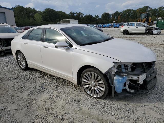 3LN6L2GKXER801915 - 2014 LINCOLN MKZ WHITE photo 4