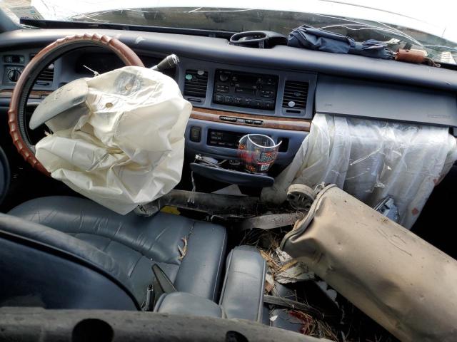 1LNLM81W1VY675623 - 1997 LINCOLN TOWN CAR EXECUTIVE WHITE photo 8
