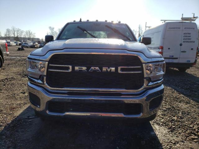 3C6UR4CJ2KG529409 - 2019 RAM 2500 TRADESMAN WHITE photo 5