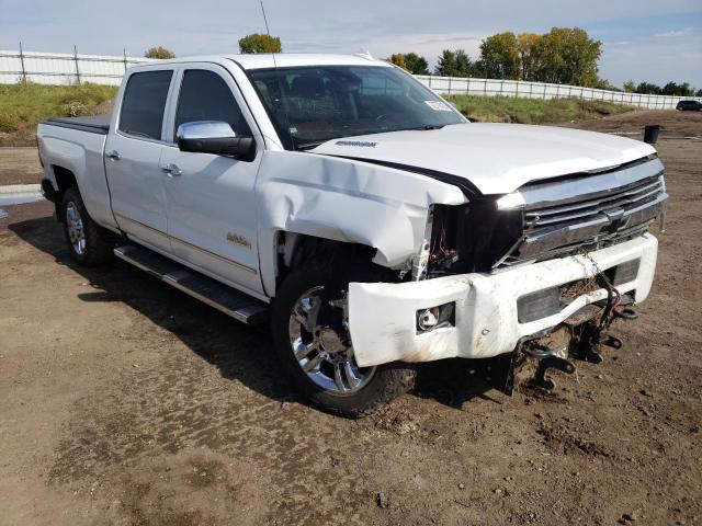 1GC1KXE80GF301218 - 2016 CHEVROLET SILVERADO K2500 HIGH COUNTRY WHITE photo 4