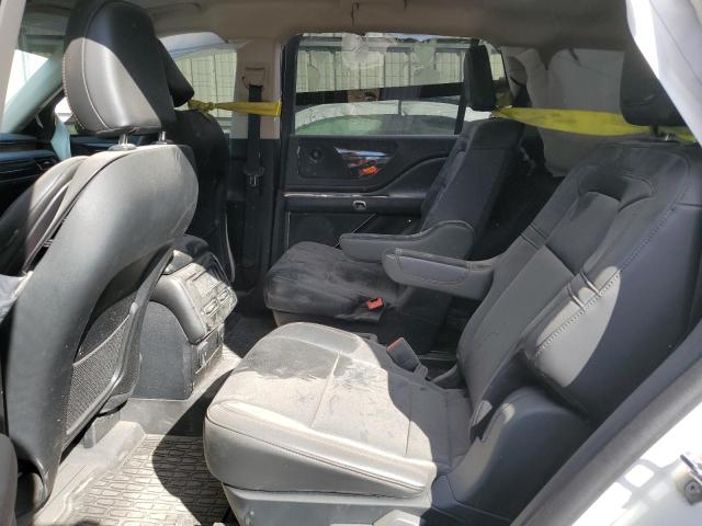 5LM5J7WC2PGL10755 - 2023 LINCOLN AVIATOR RESERVE WHITE photo 10