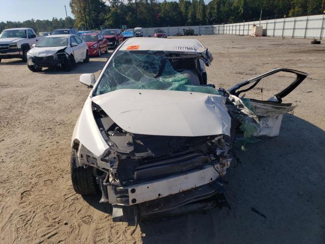 1G1ZH57B18F210757 - 2008 CHEVROLET MALIBU 1LT WHITE photo 5