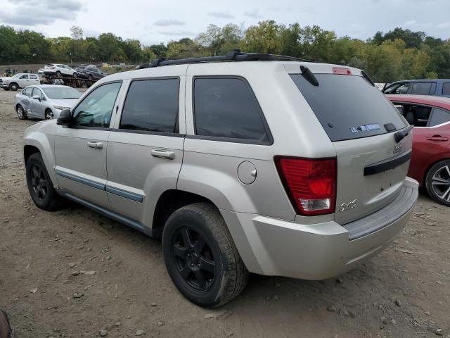 1J8GR48K89C553422 - 2009 JEEP GRAND CHER LAREDO GRAY photo 2