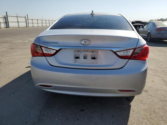 5NPEB4AC0BH051200 - 2011 HYUNDAI SONATA GLS SILVER photo 6