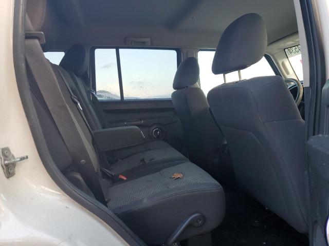 1J4RH4GKXAC140890 - 2010 JEEP COMMANDER SPORT Weiß Foto 10