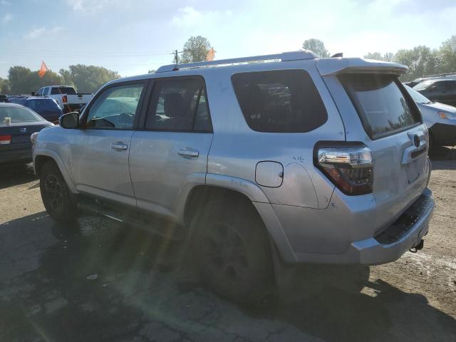 JTEBU5JR6G5283455 - 2016 TOYOTA 4RUNNER SR5/SR5 PREMIUM 银色 照片 2