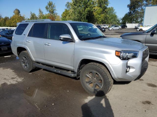 JTEBU5JR6G5283455 - 2016 TOYOTA 4RUNNER SR5/SR5 PREMIUM 银色 照片 4