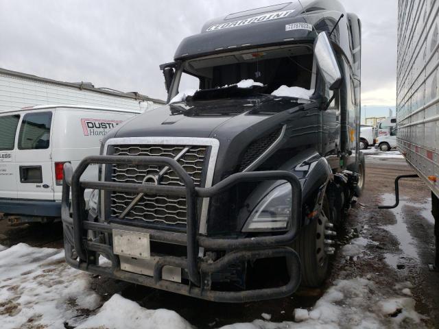 4V4NC9EH0MN277227 - 2021 VOLVO VN VNL BLACK photo 2