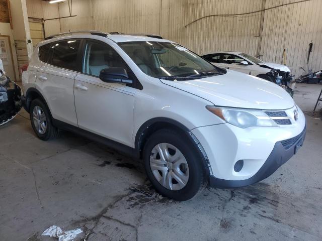 JTMBFREV7FD151550 - 2015 TOYOTA RAV4 LE WHITE photo 4