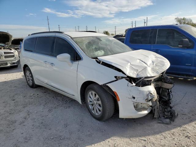 2C4RC1BG9HR613587 - 2017 CHRYSLER PACIFICA TOURING L WHITE photo 4