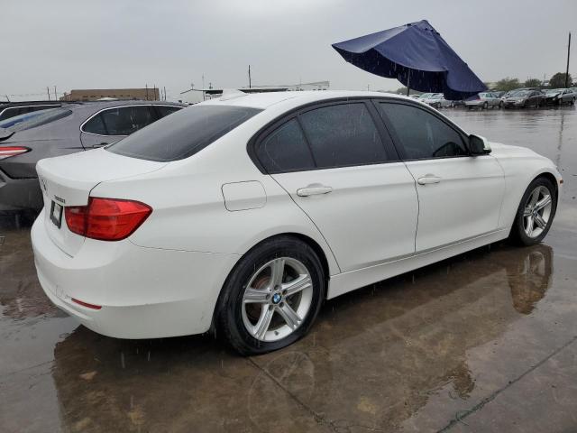 WBA3A5C59DF602300 - 2013 BMW 328 I WHITE photo 3