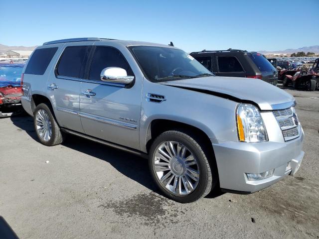 1GYS4DEF4CR103711 - 2012 CADILLAC ESCALADE PLATINUM SILVER photo 4