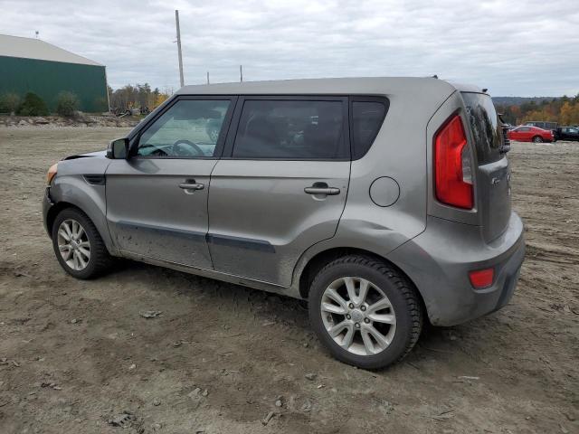 KNDJT2A68D7482255 - 2013 KIA SOUL + GRAY photo 2